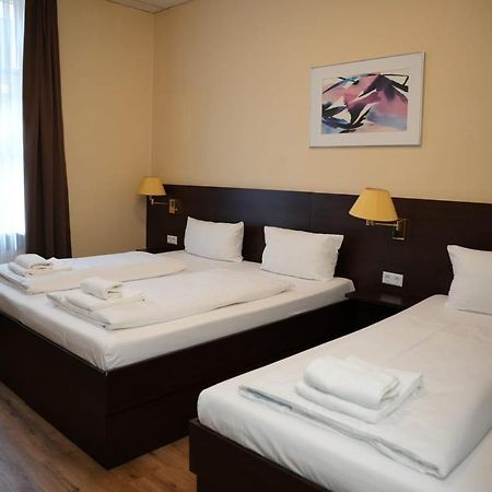Hotel Cityring Frankfurt pe Main Exterior foto